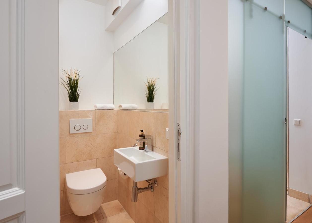 35Qm Deluxe Apartment Suites Im Stil Design Hotel Vosteen Naehe Der Kaiserburg Nürnberg Eksteriør bilde